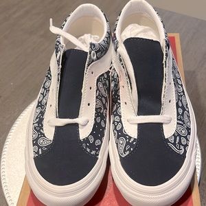 Vans Bold Ni Bandana NWT Sold Out